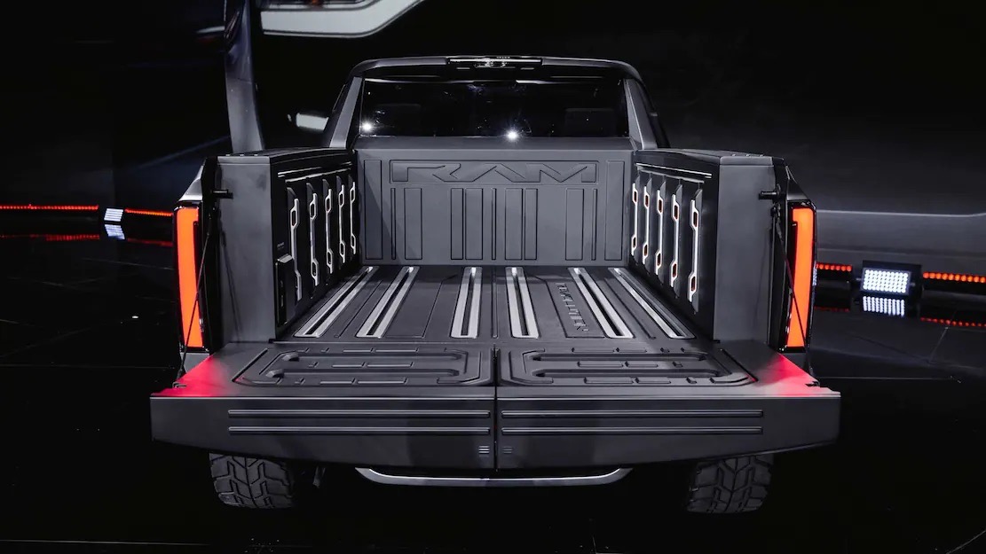 Ram-1500-Revolution-EV-pickup-truck-concept-reveal-31 Large.jpeg