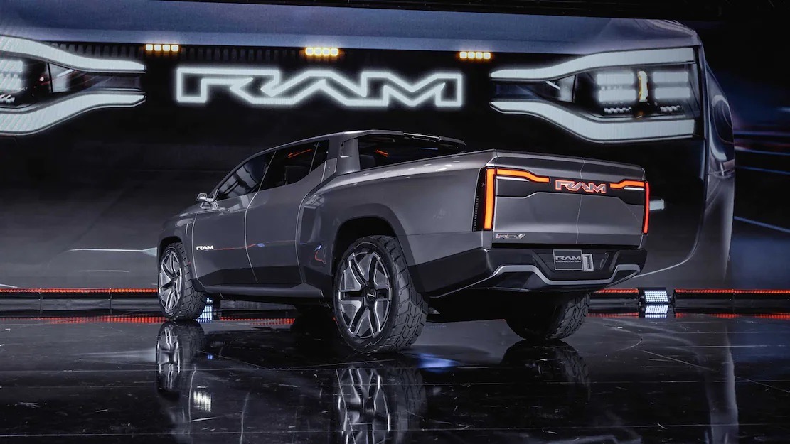 Ram-1500-Revolution-EV-pickup-truck-concept-reveal-49 Large.jpeg